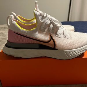 Nike React Infinity Run Fly Knit 1